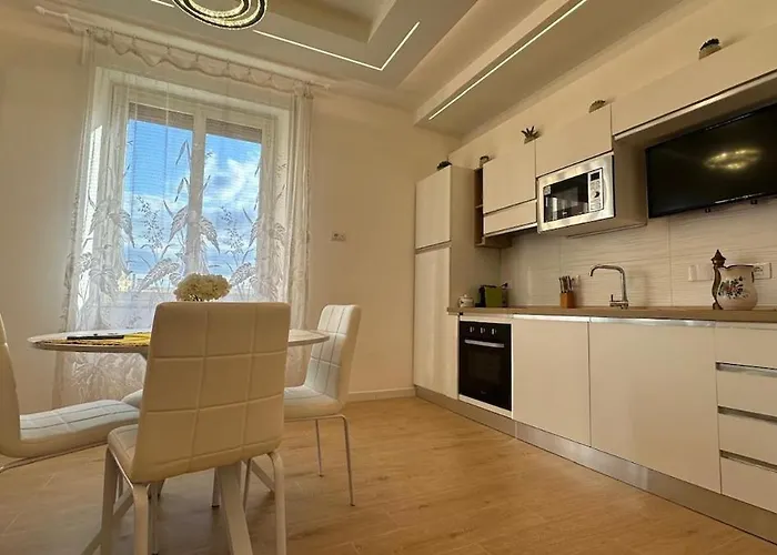 Sophia Luxury Confortevole E In Ottima Posizione דירה רומא